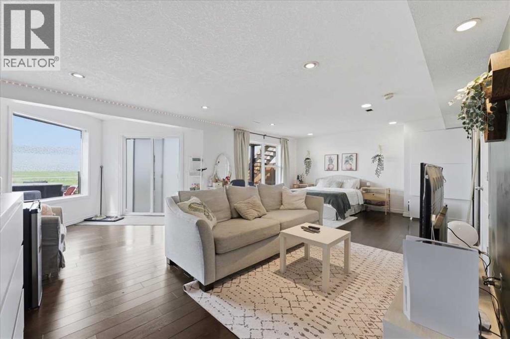 17 Bridlecrest Court SW - 37