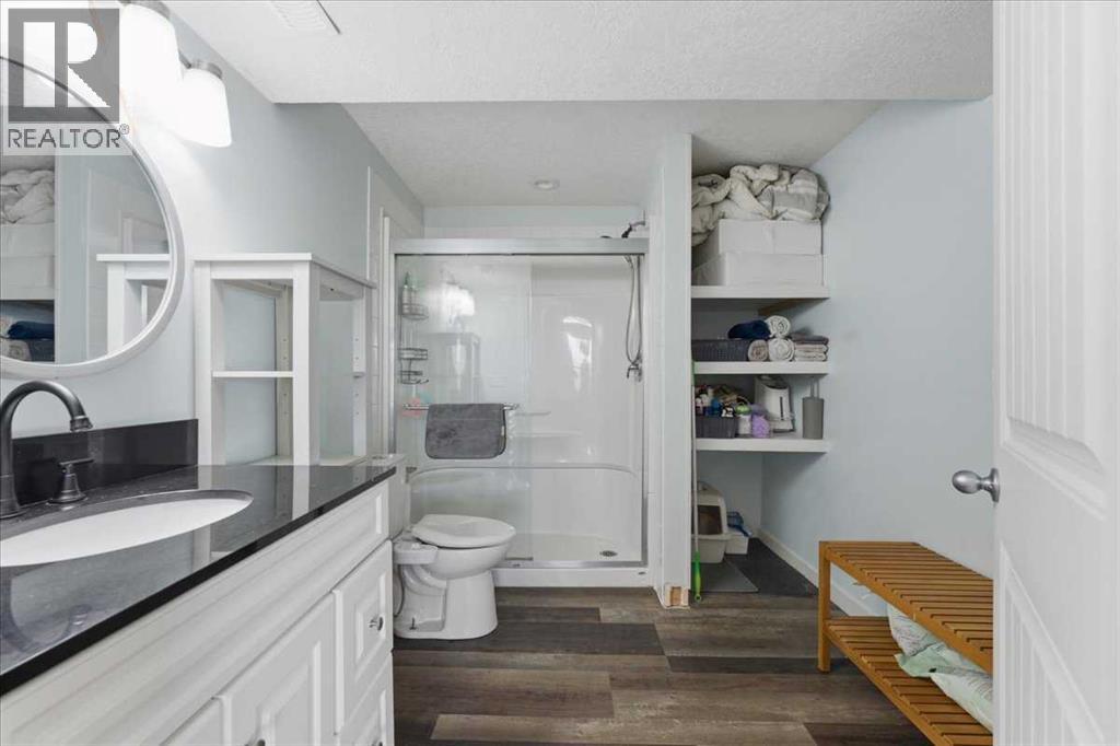 17 Bridlecrest Court SW - 43