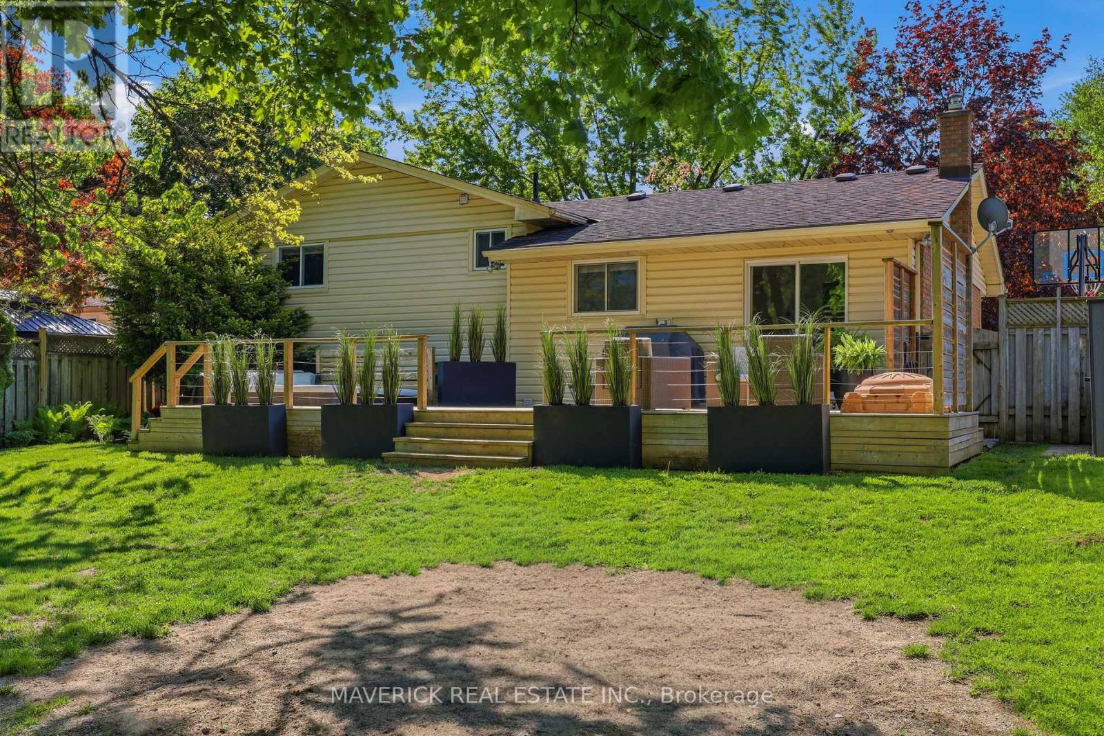 56 HAWTHORNE ROAD - 30
