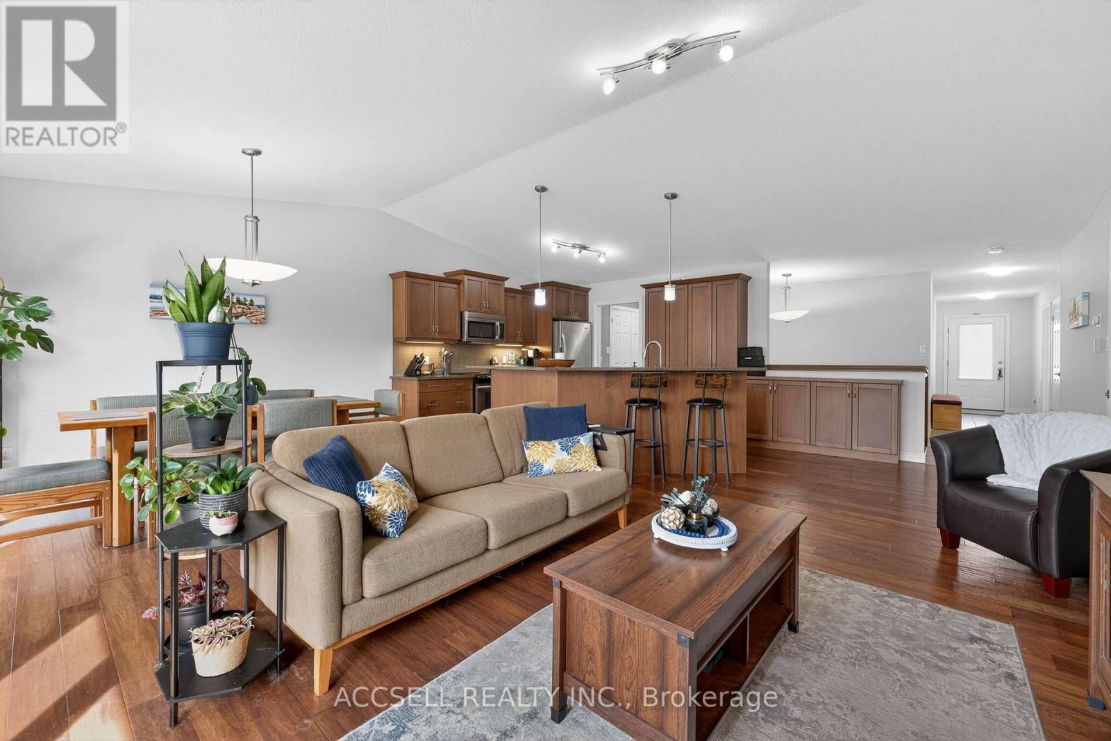 #51 765 KILLARNEY ROAD - 16