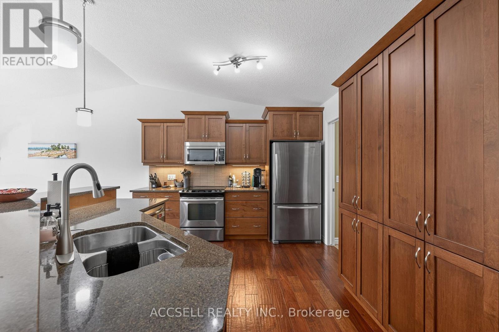 #51 765 KILLARNEY ROAD - 20