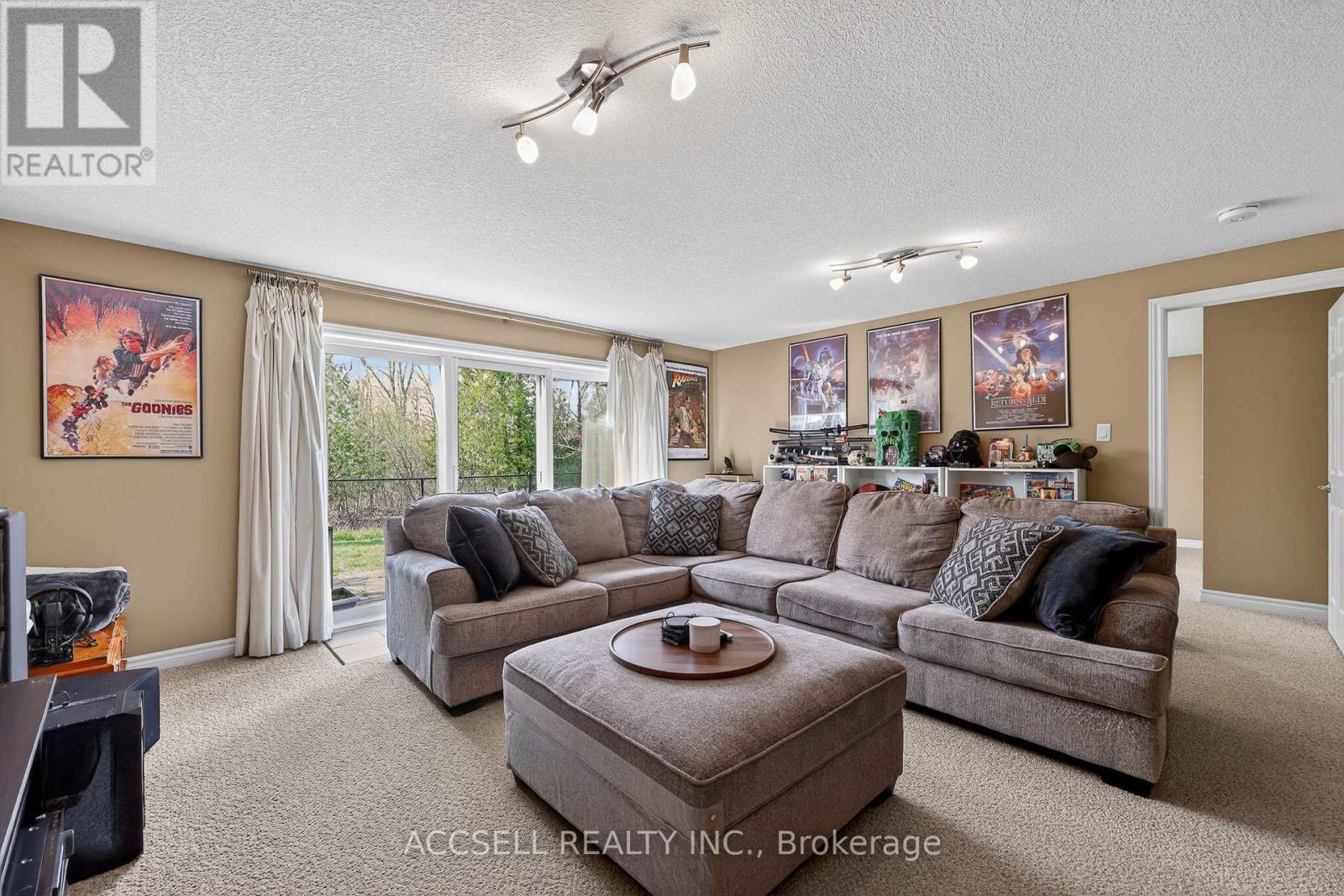 #51 765 KILLARNEY ROAD - 30