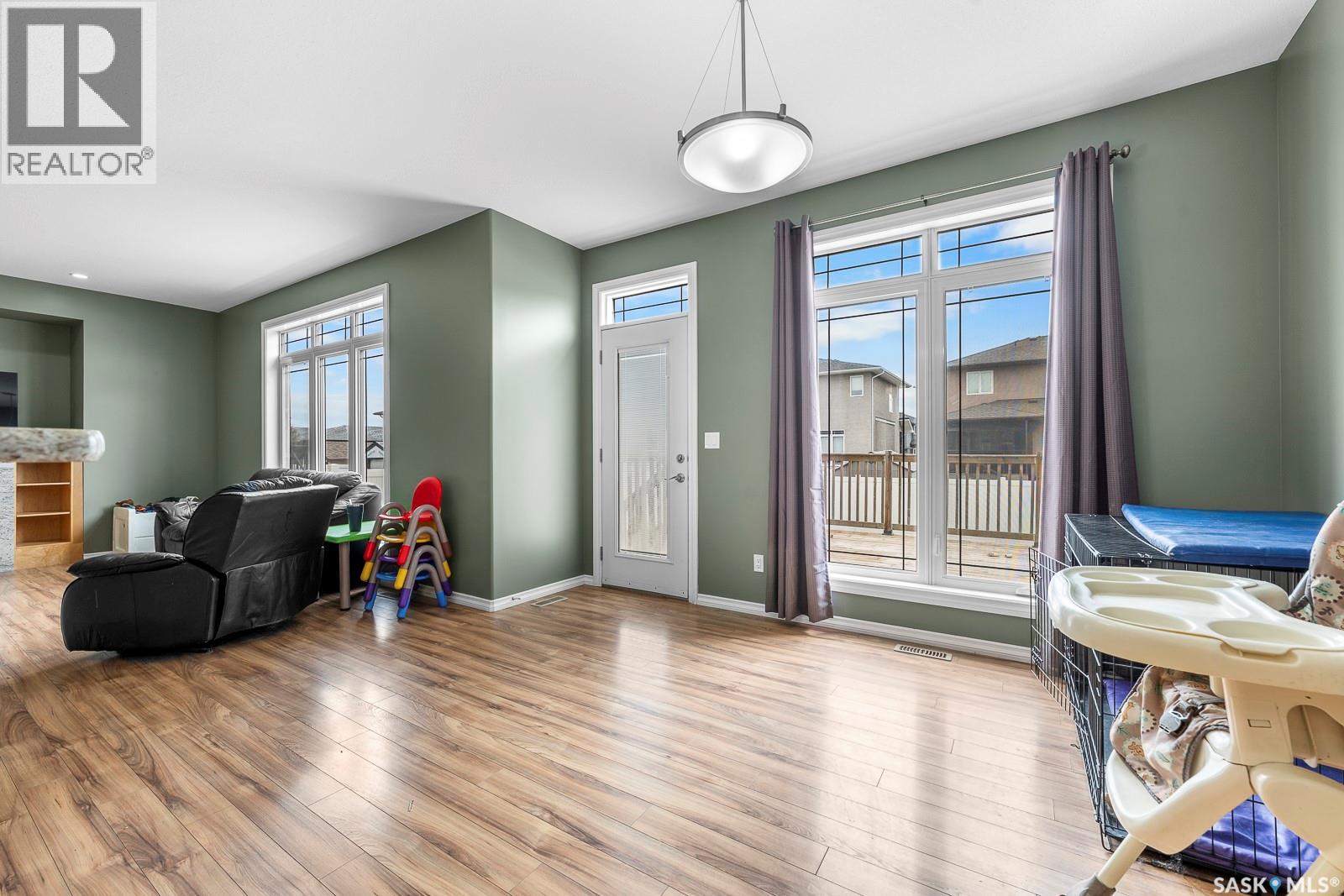 1640 Maple Rose CRESCENT N - 9