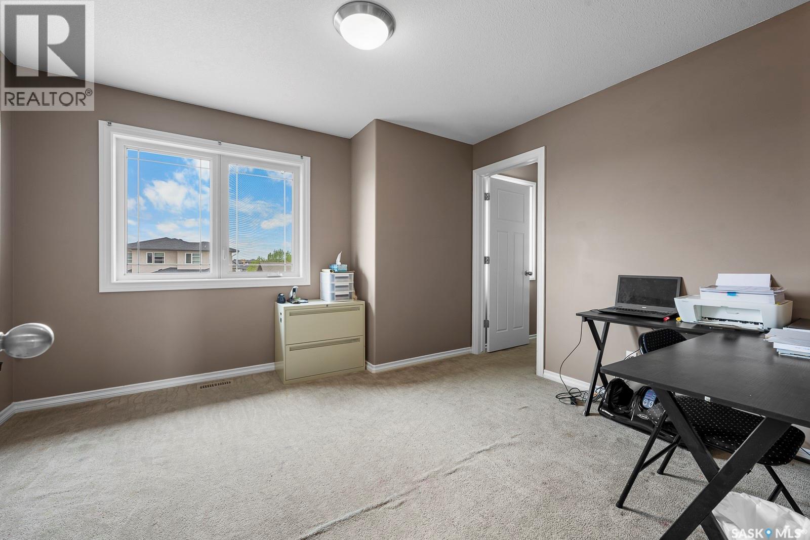 1640 Maple Rose CRESCENT N - 16
