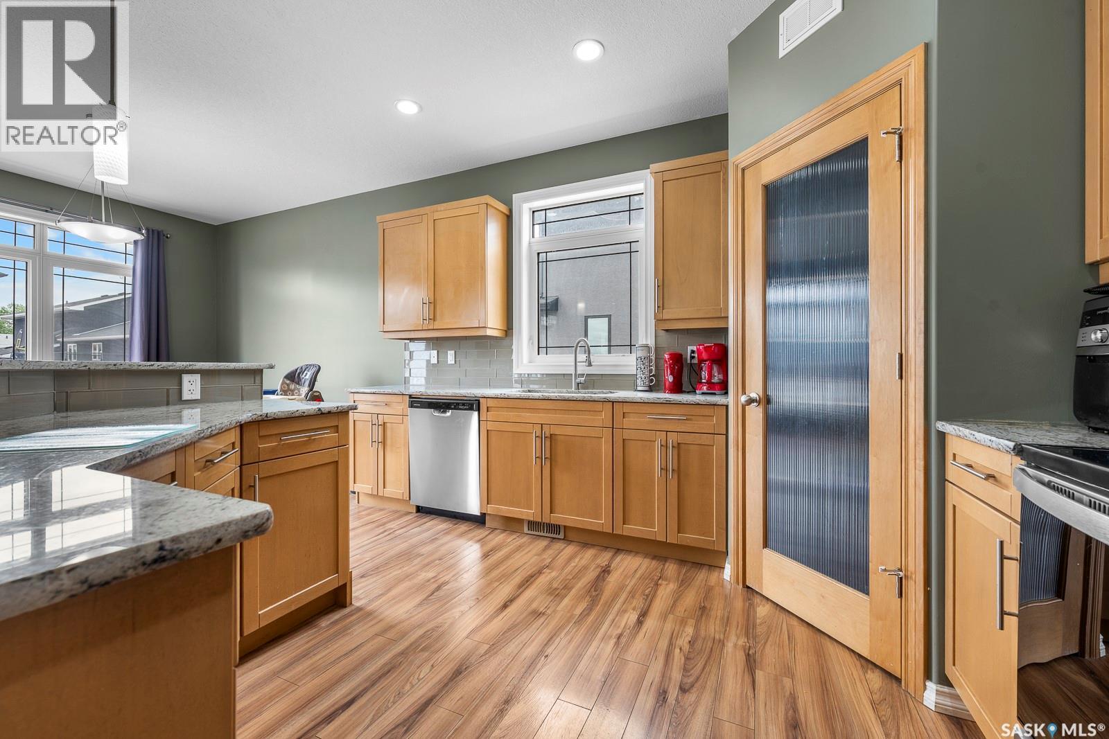 1640 Maple Rose CRESCENT N - 4