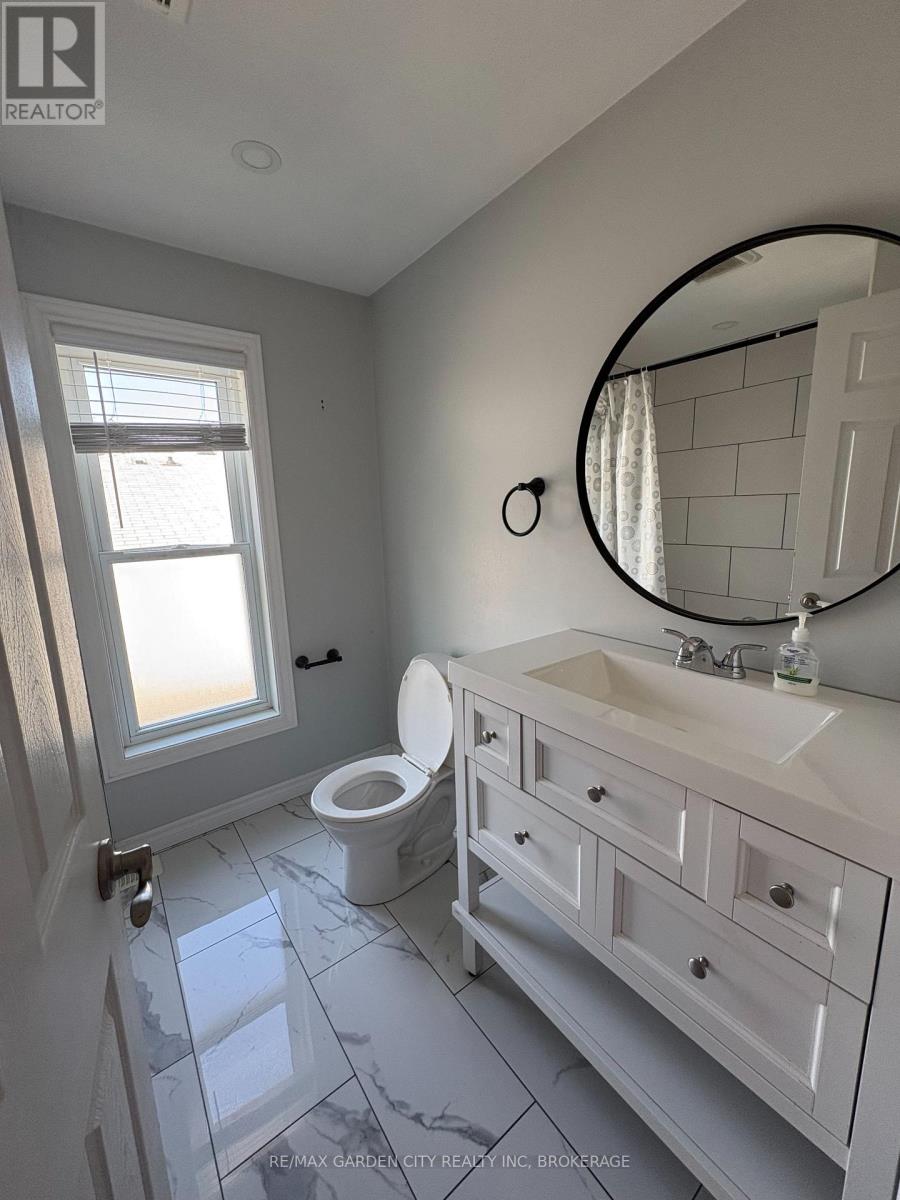 105 TUPPER DRIVE - 12