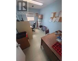 221 Main Street thumbnail 19