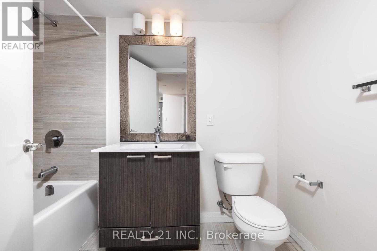 #1203 2152 LAWRENCE AVENUE E - 15