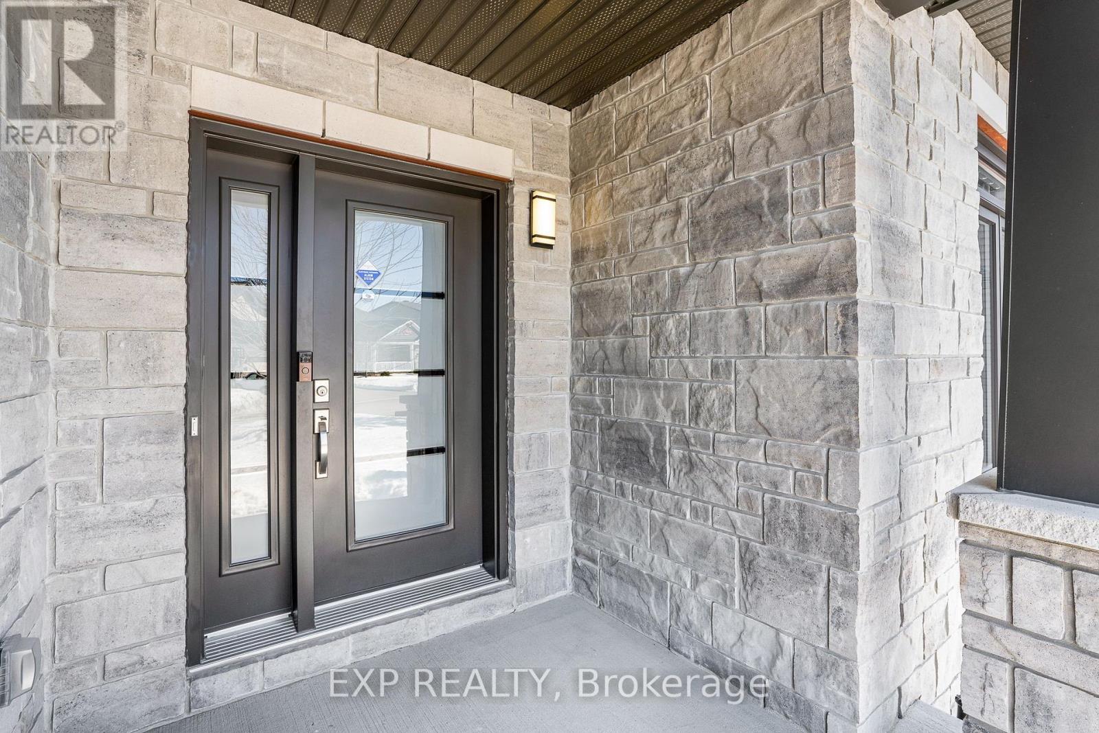 42 GRANITE STREET - 14