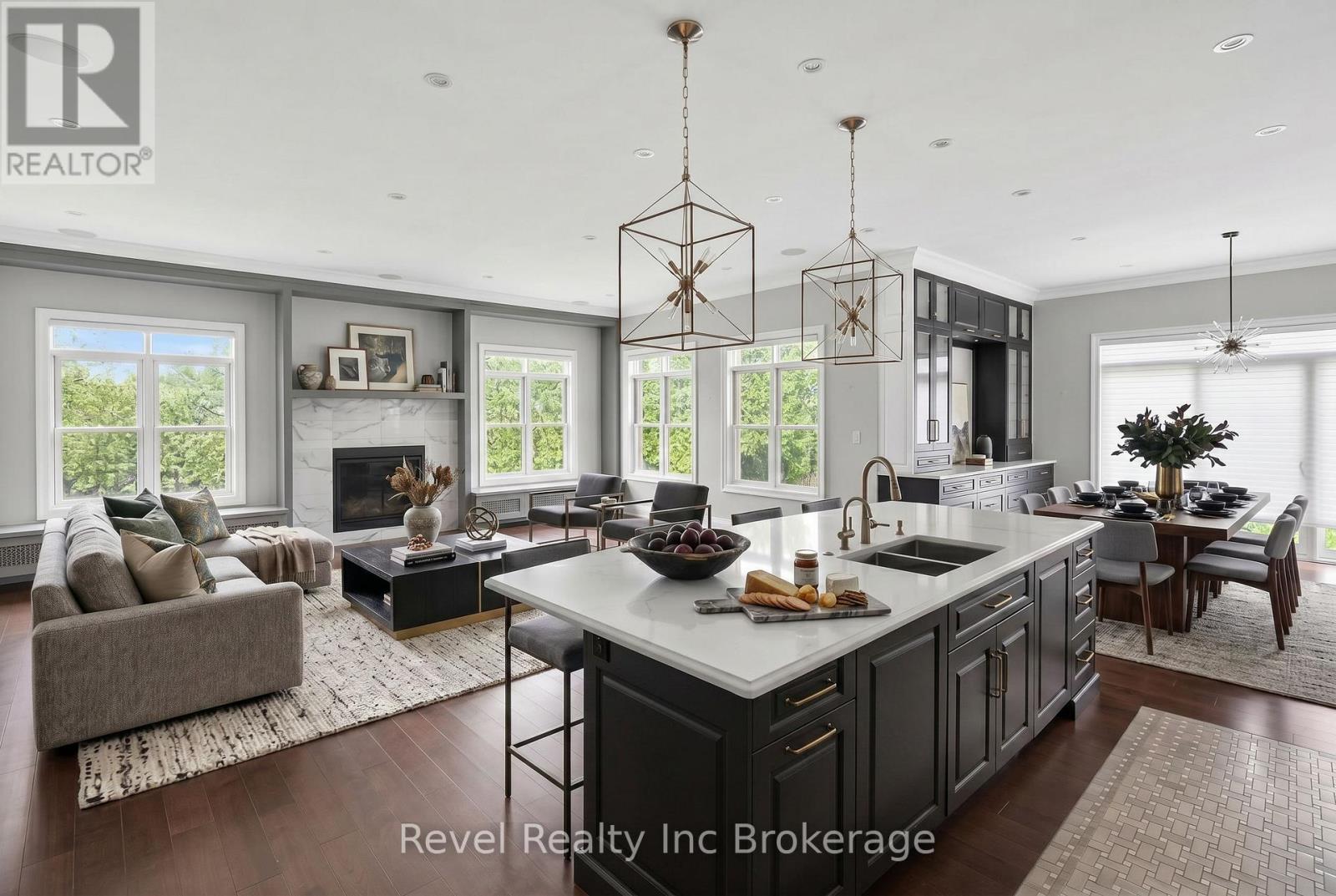 241 TAMARACK BOULEVARD - 12