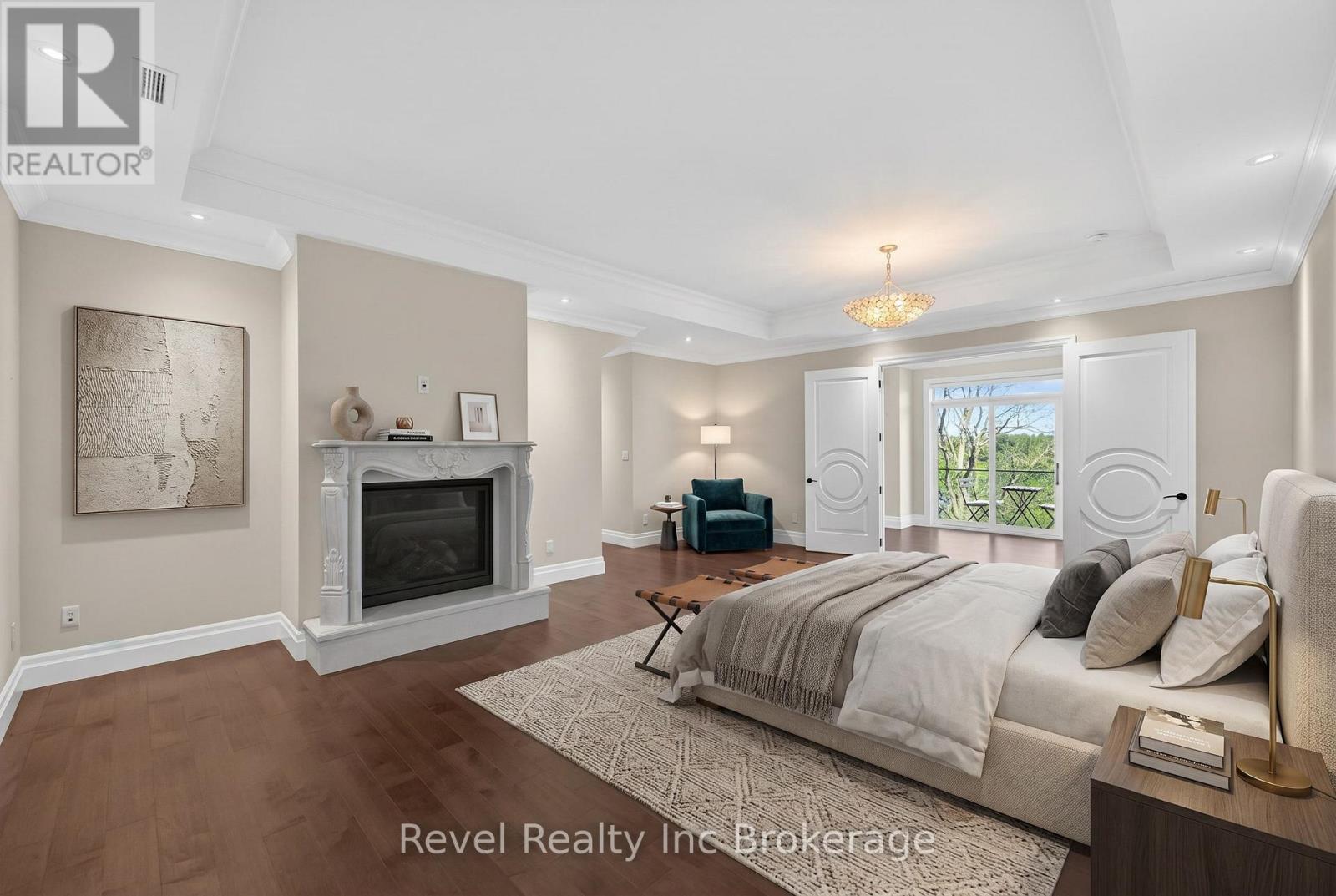 241 TAMARACK BOULEVARD - 21
