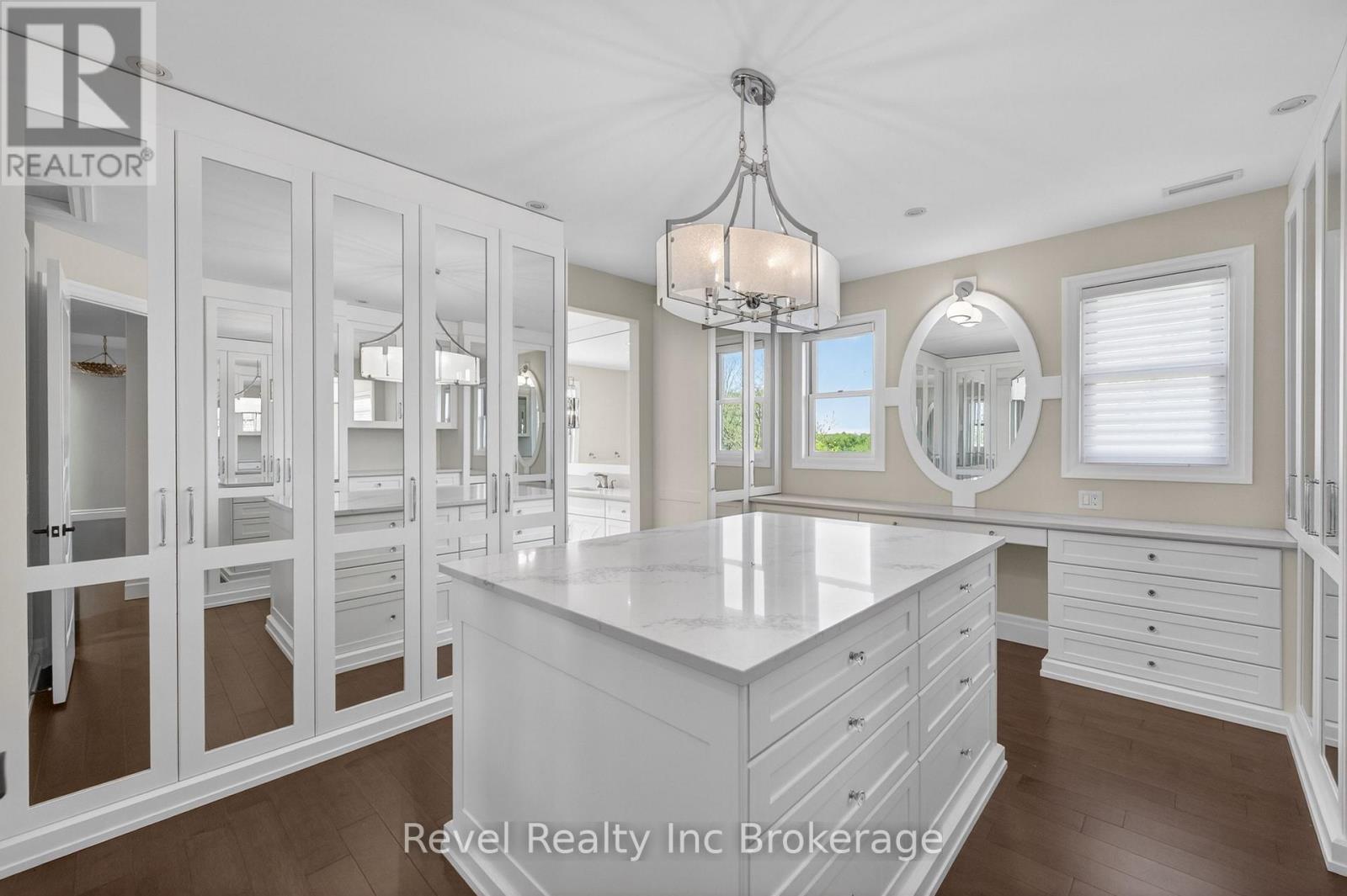 241 TAMARACK BOULEVARD - Image 23