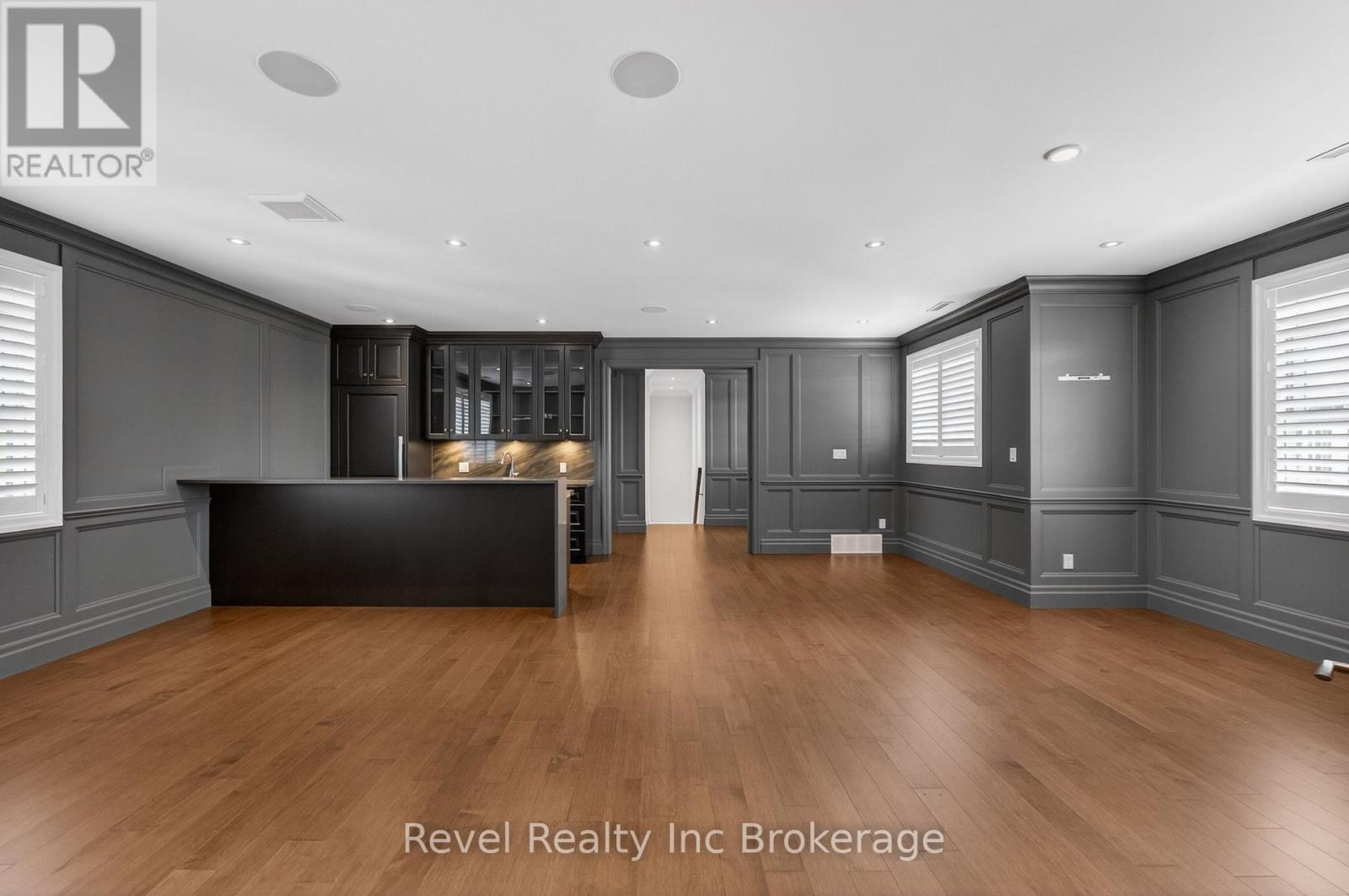 241 TAMARACK BOULEVARD - Image 26