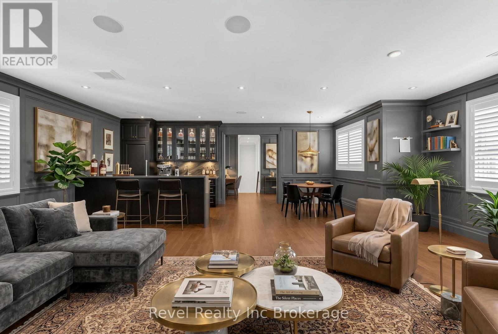 241 TAMARACK BOULEVARD - 27