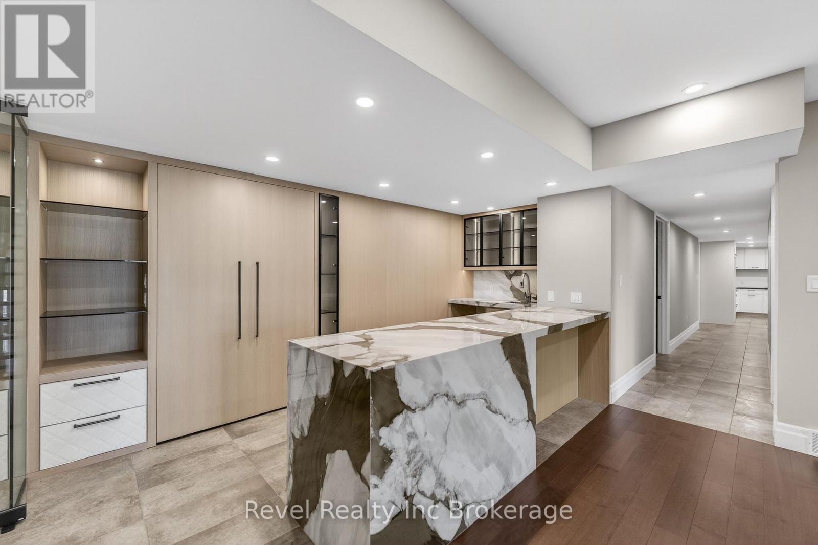241 TAMARACK BOULEVARD - 31