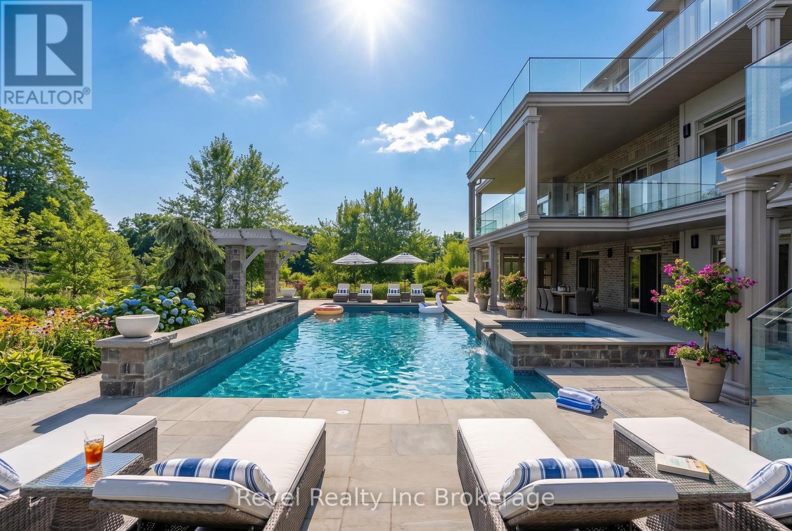 241 TAMARACK BOULEVARD - 41