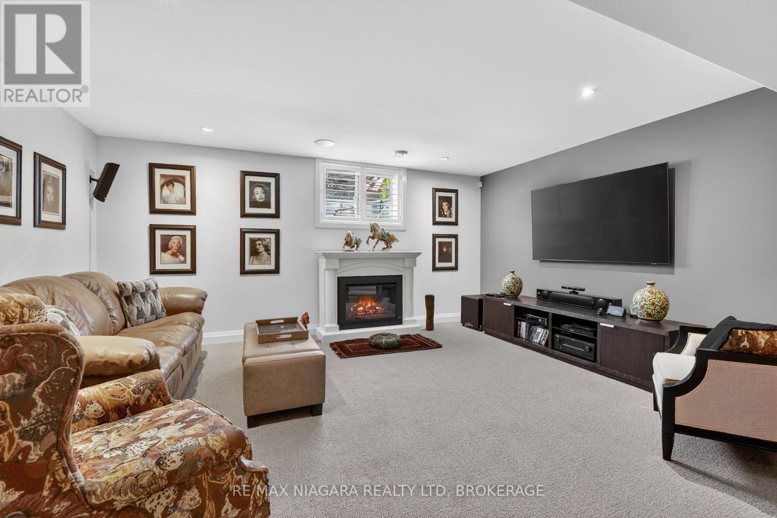 6 MILLS LANE - 35