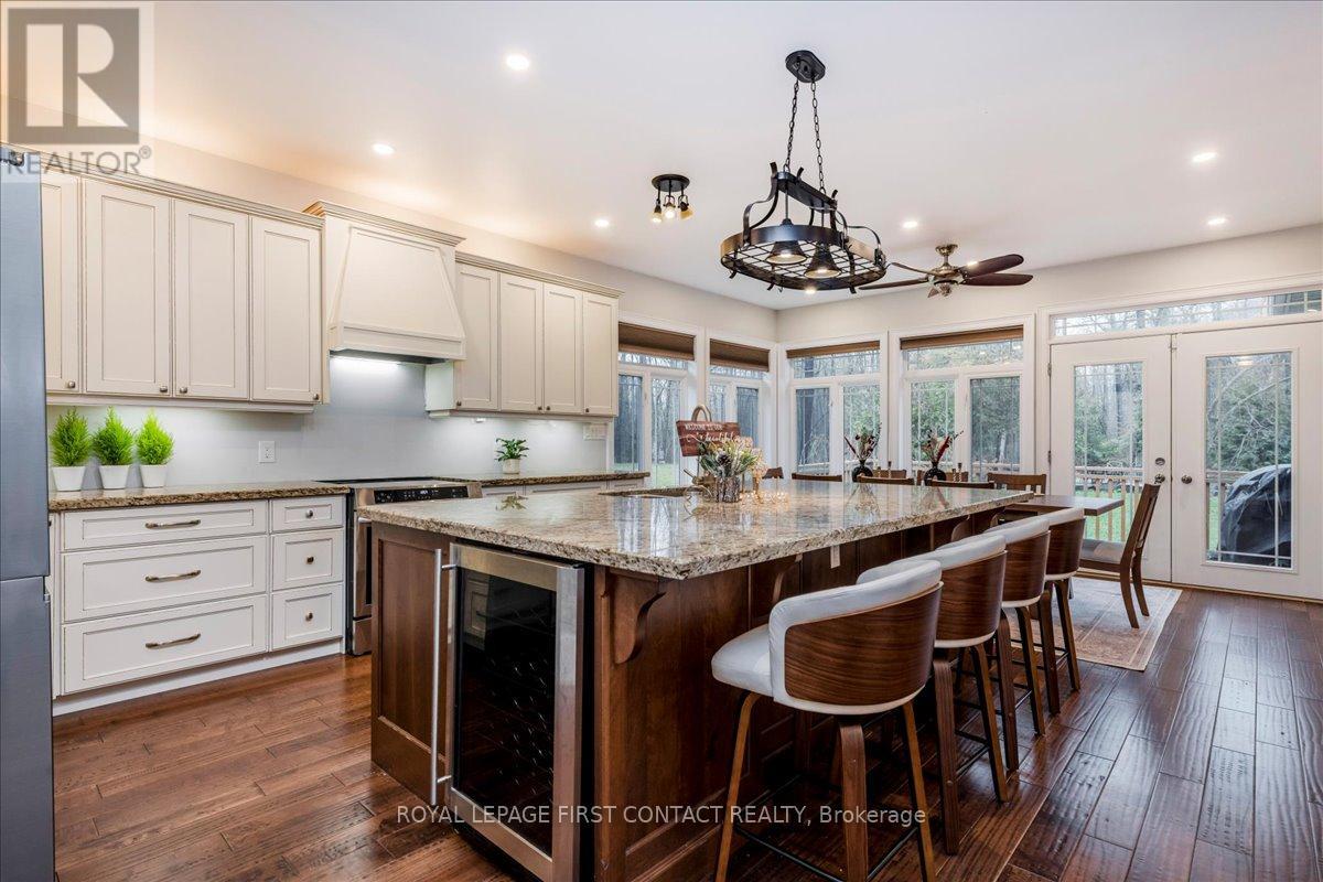 3500 CRESCENT HARBOUR ROAD