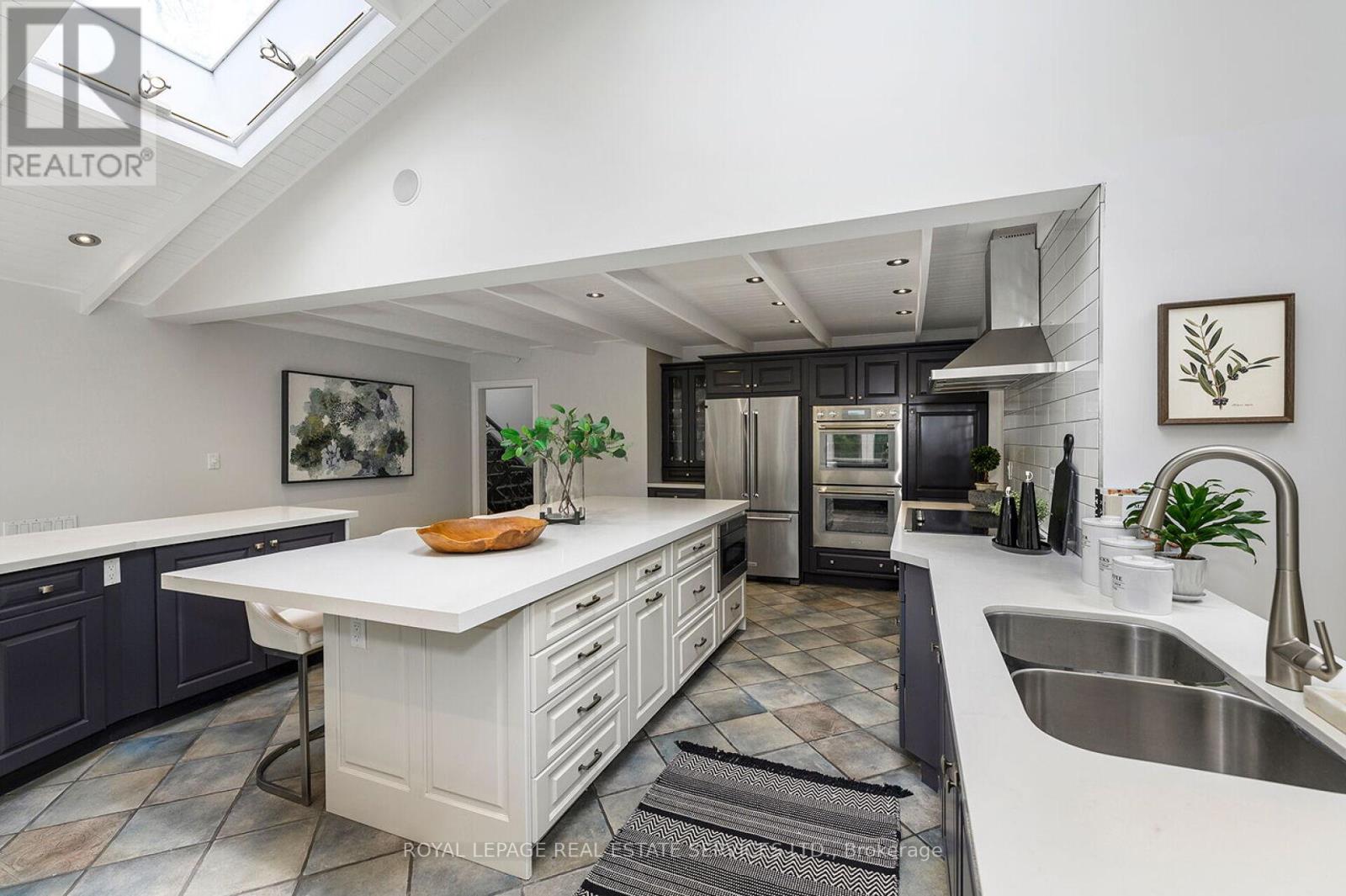 1454 CHASEHURST DRIVE - 13