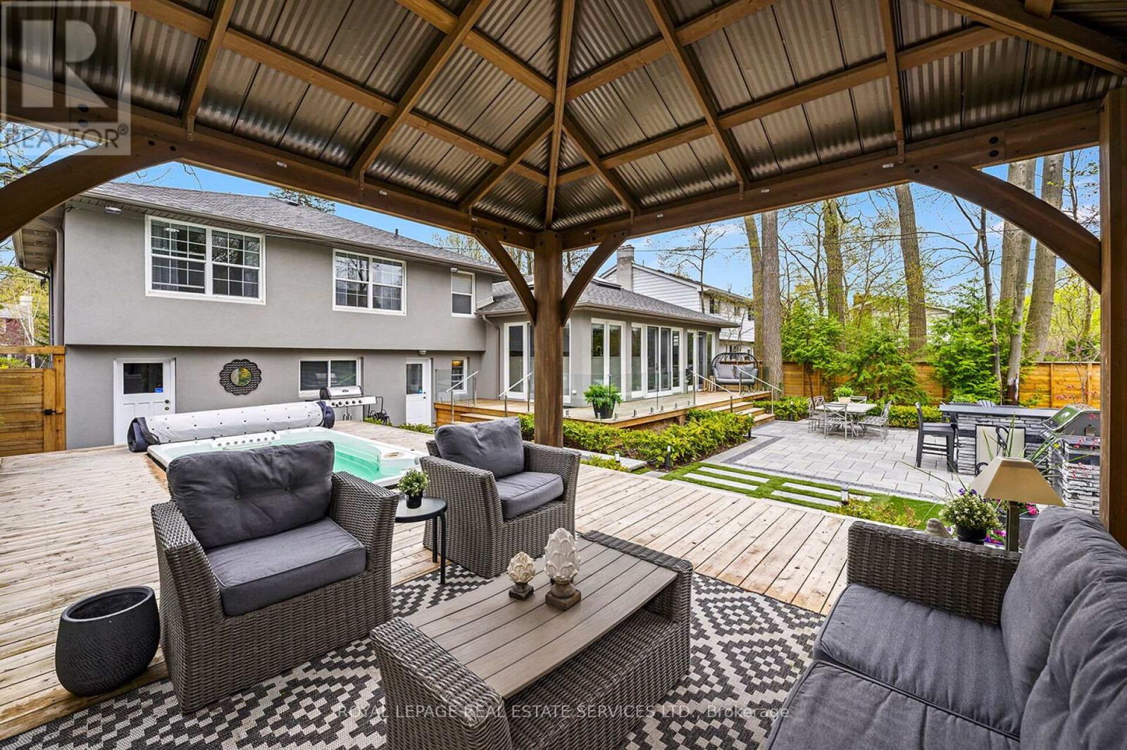 1454 CHASEHURST DRIVE - 35