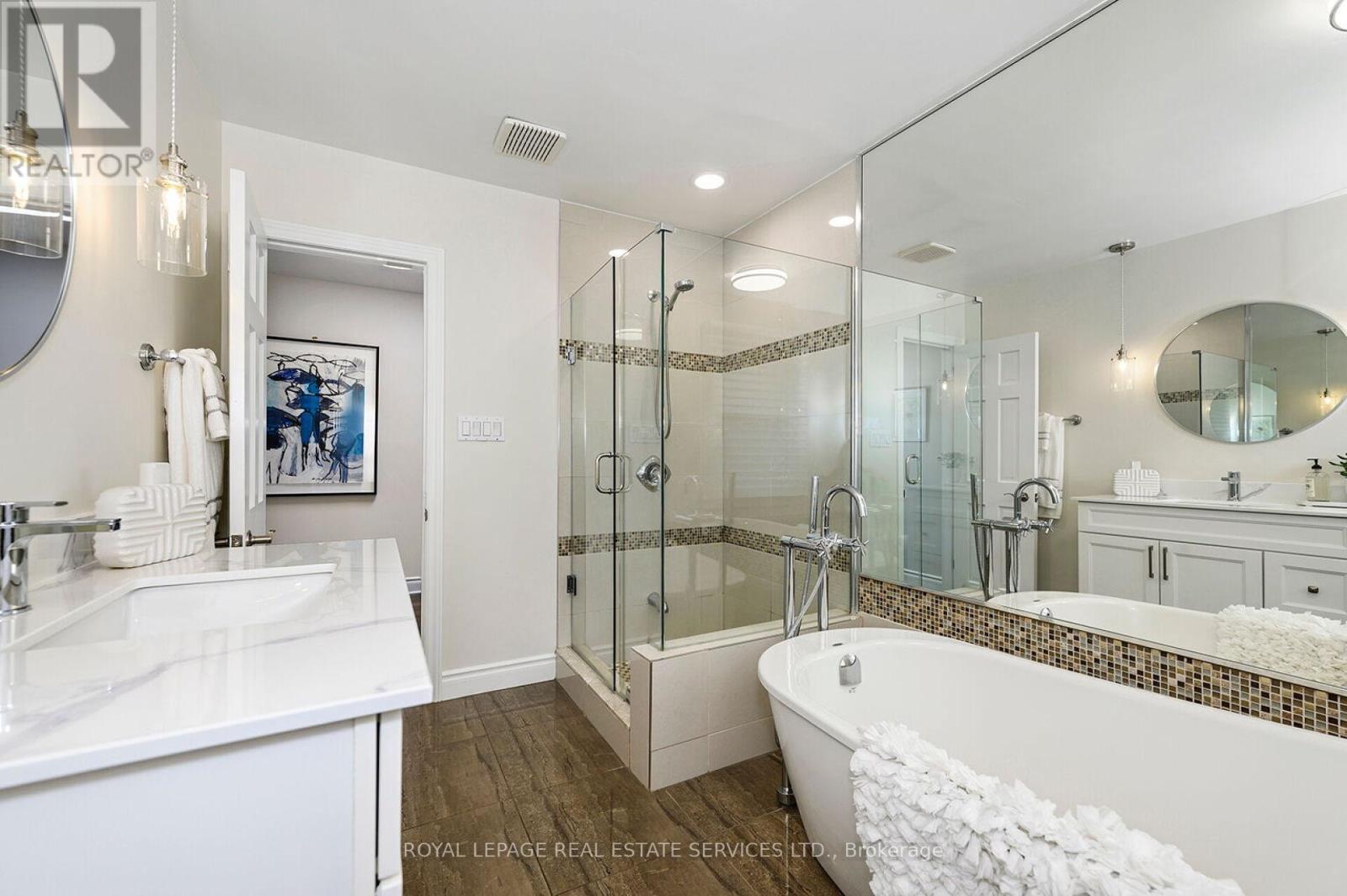 1454 CHASEHURST DRIVE - 21