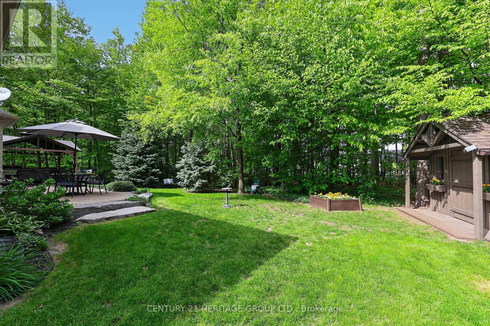 22 LLOYD COOK DRIVE E - 43