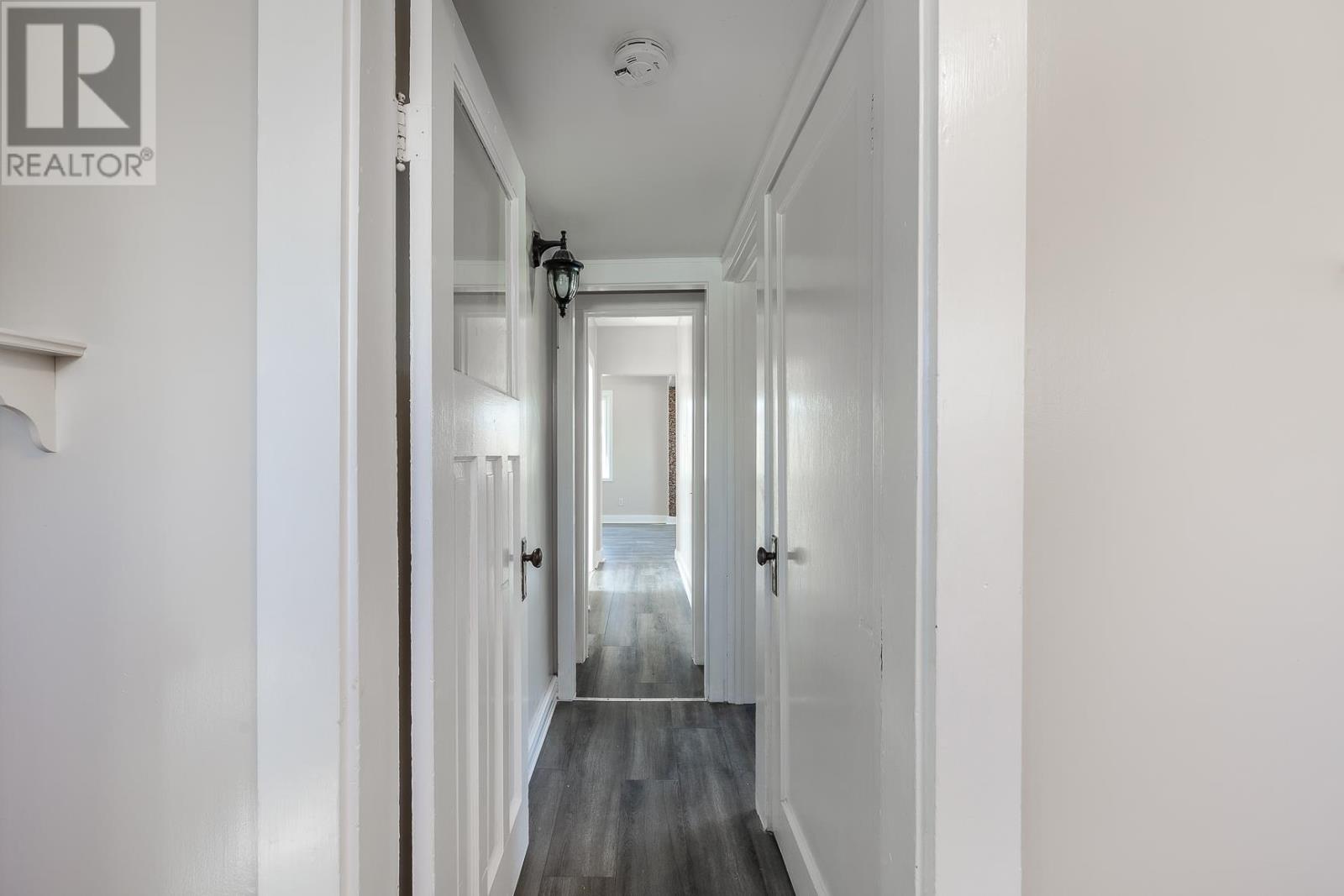634 Portage LN - 15