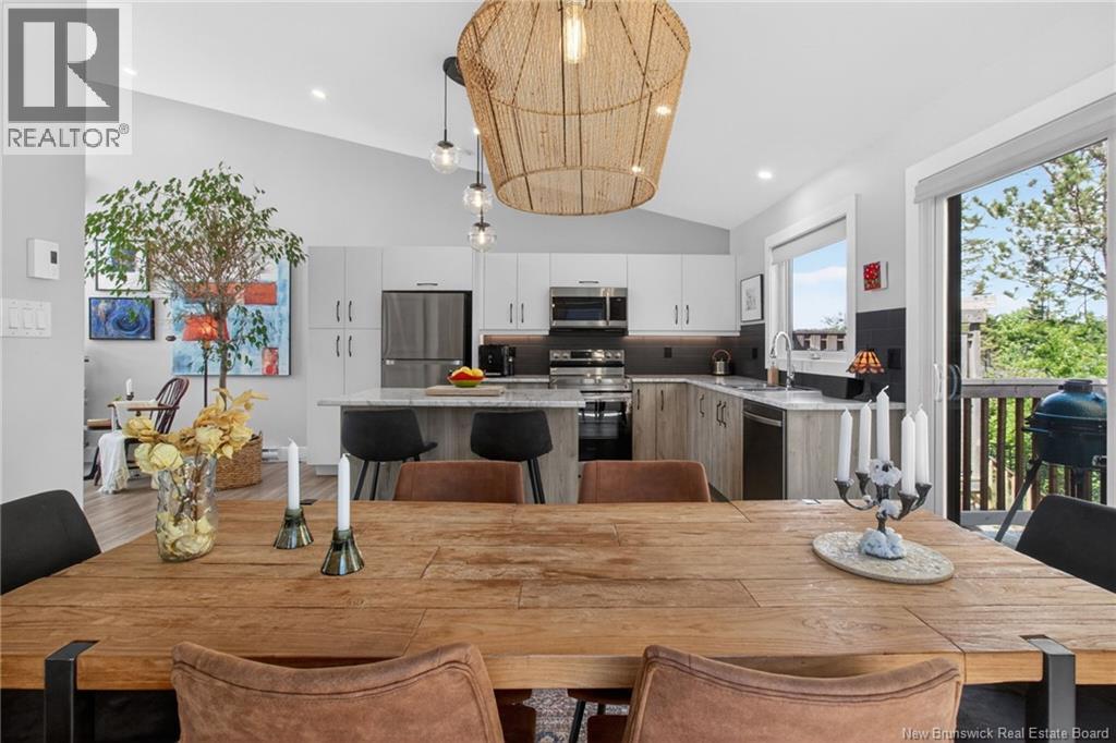10 De la Colline Court - 22