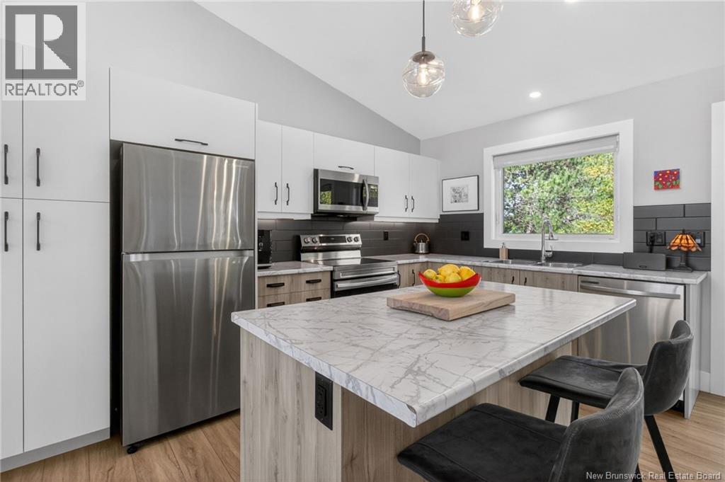 10 De la Colline Court - 16