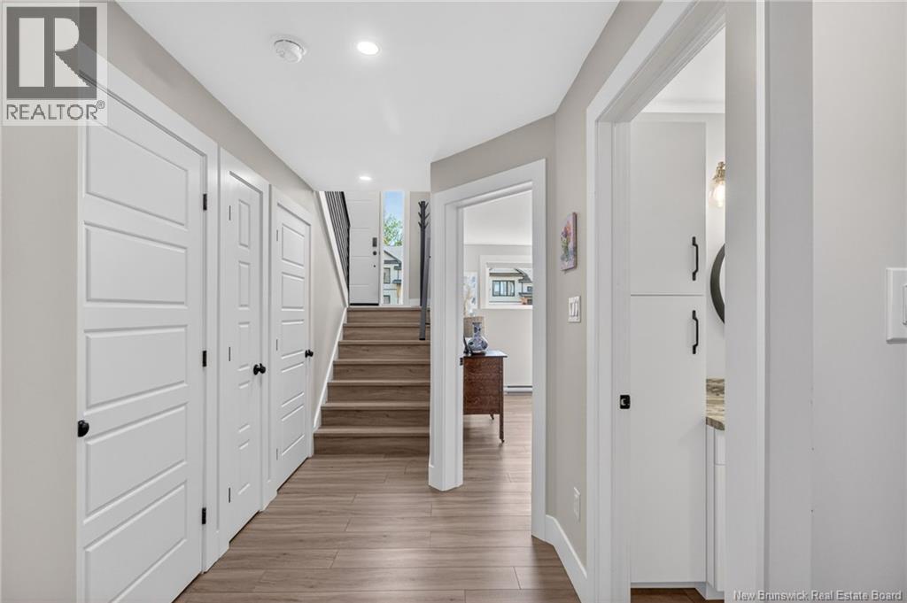 10 De la Colline Court - 30