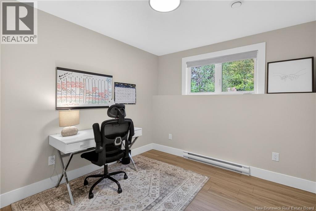 10 De la Colline Court - 35