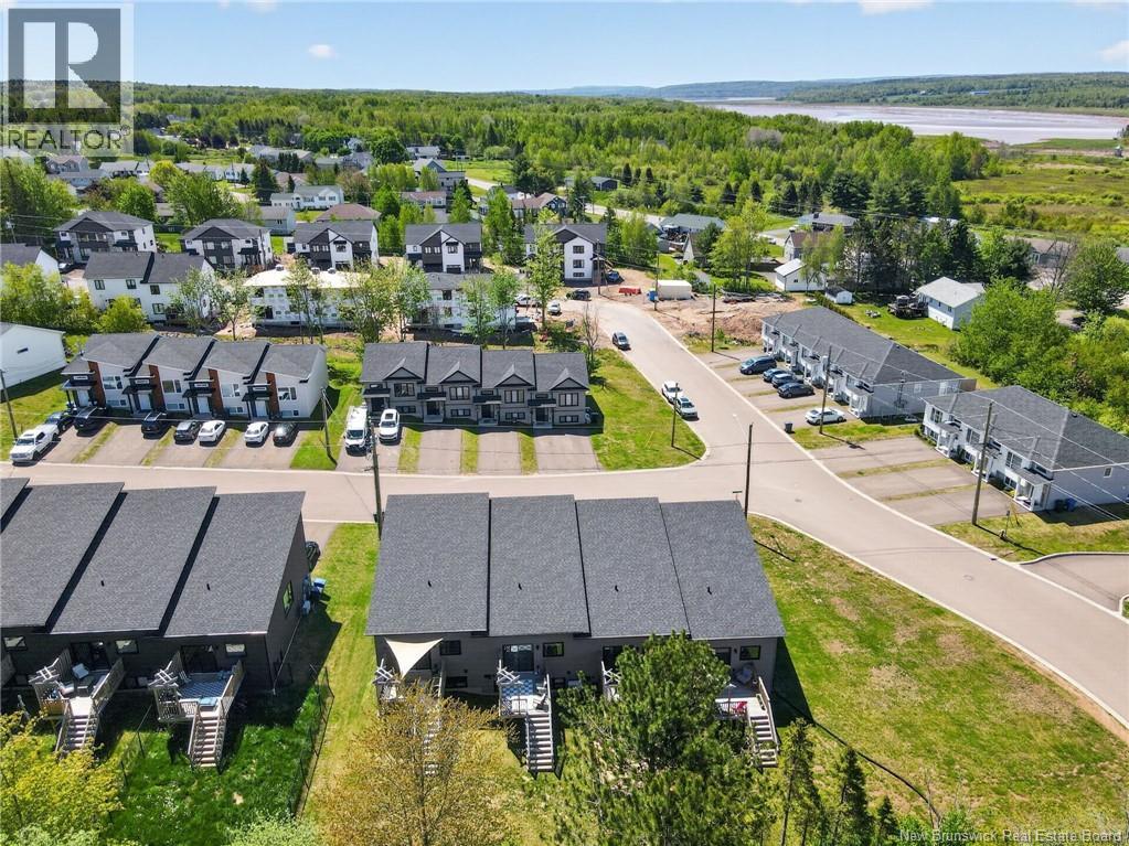 10 De la Colline Court - 42