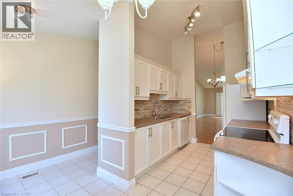#18 60 RICE Avenue - 10