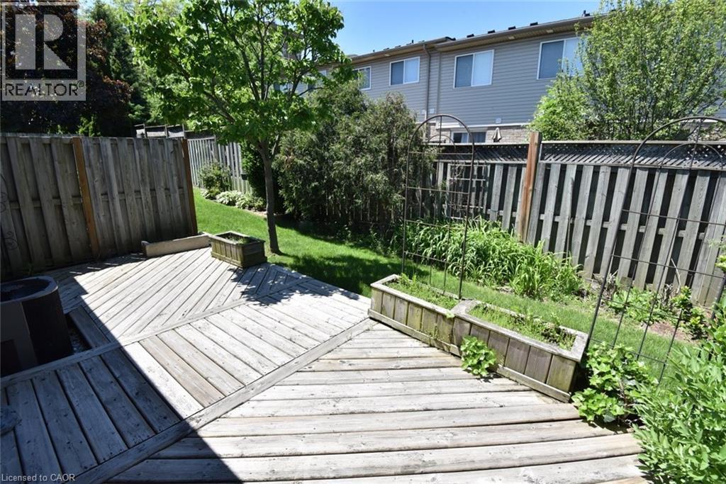 #18 60 RICE Avenue - 36