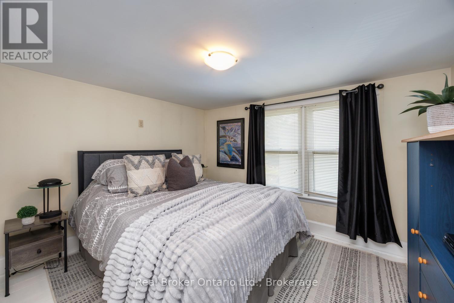 61 MILL STREET - 21