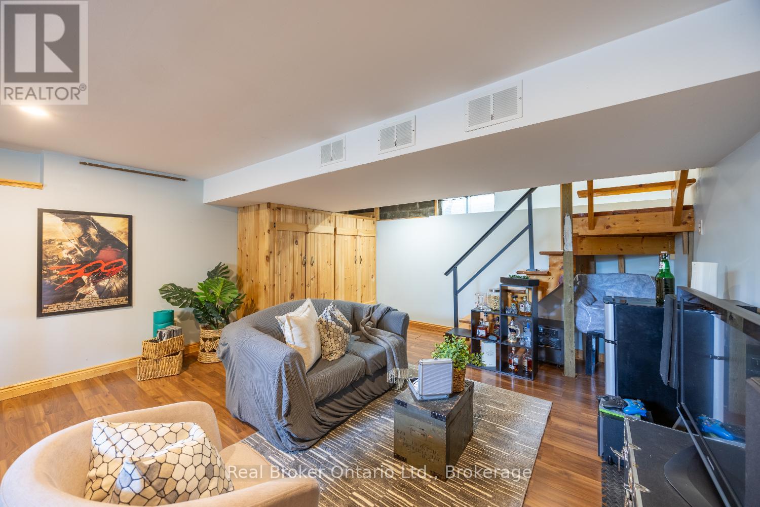 61 MILL STREET - 24
