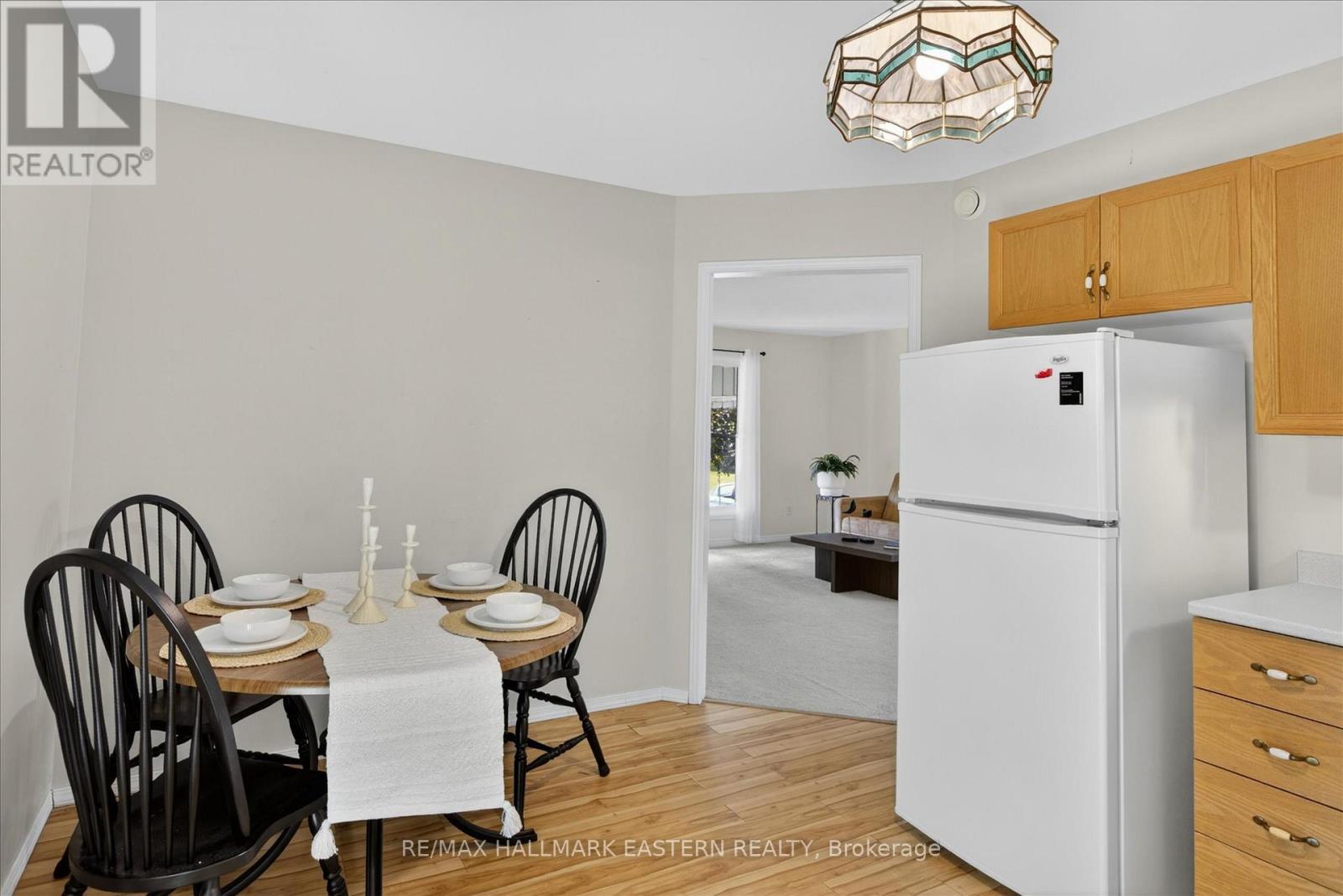890 CHAPEL ROAD - 14