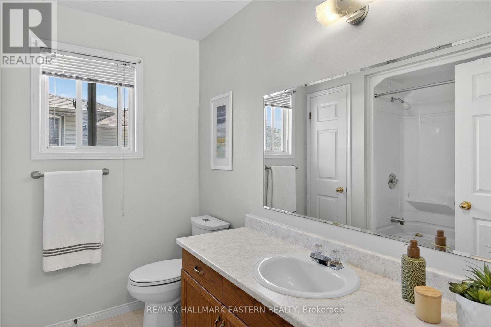 890 CHAPEL ROAD - 21
