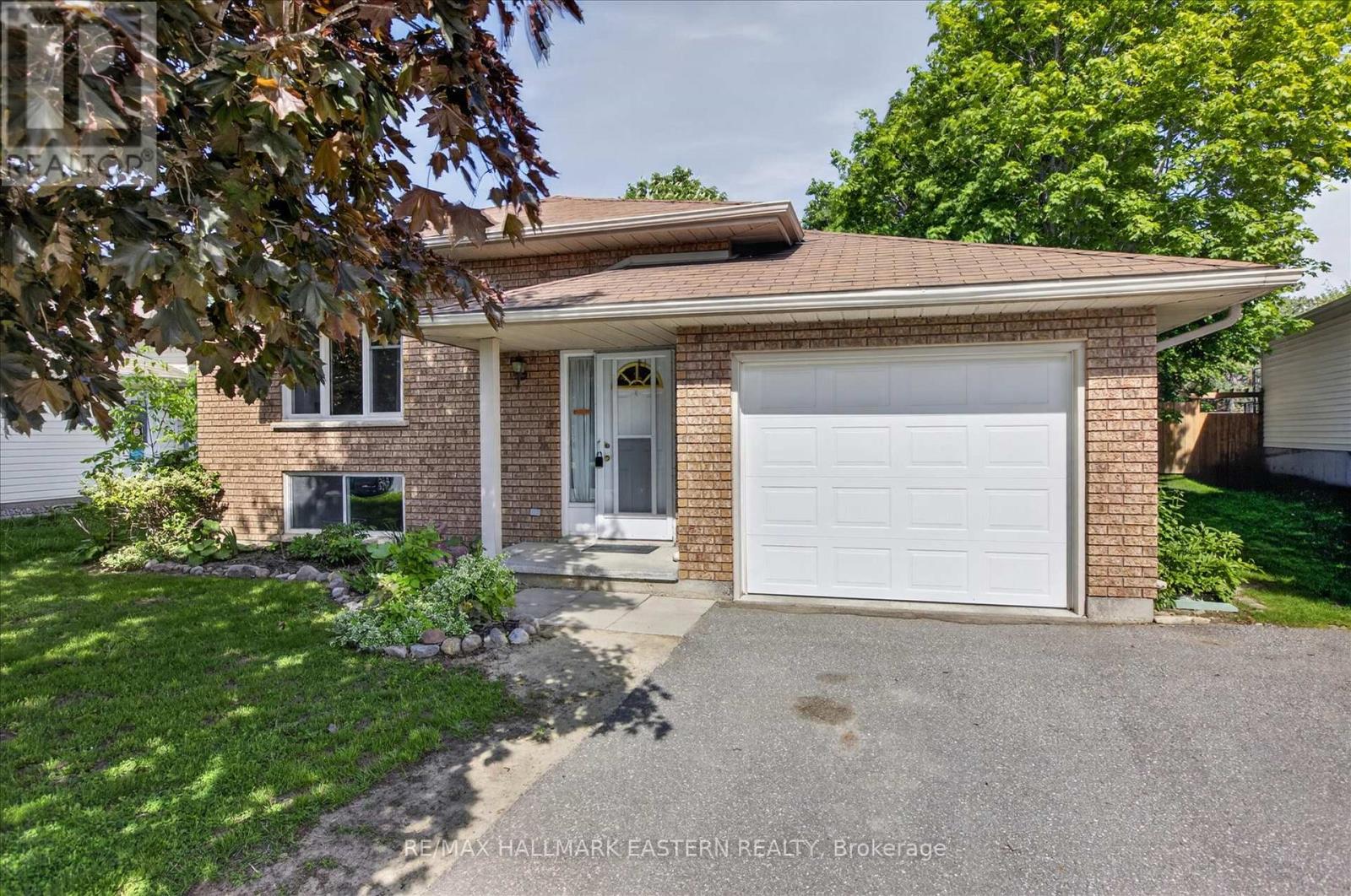 890 CHAPEL ROAD - 35