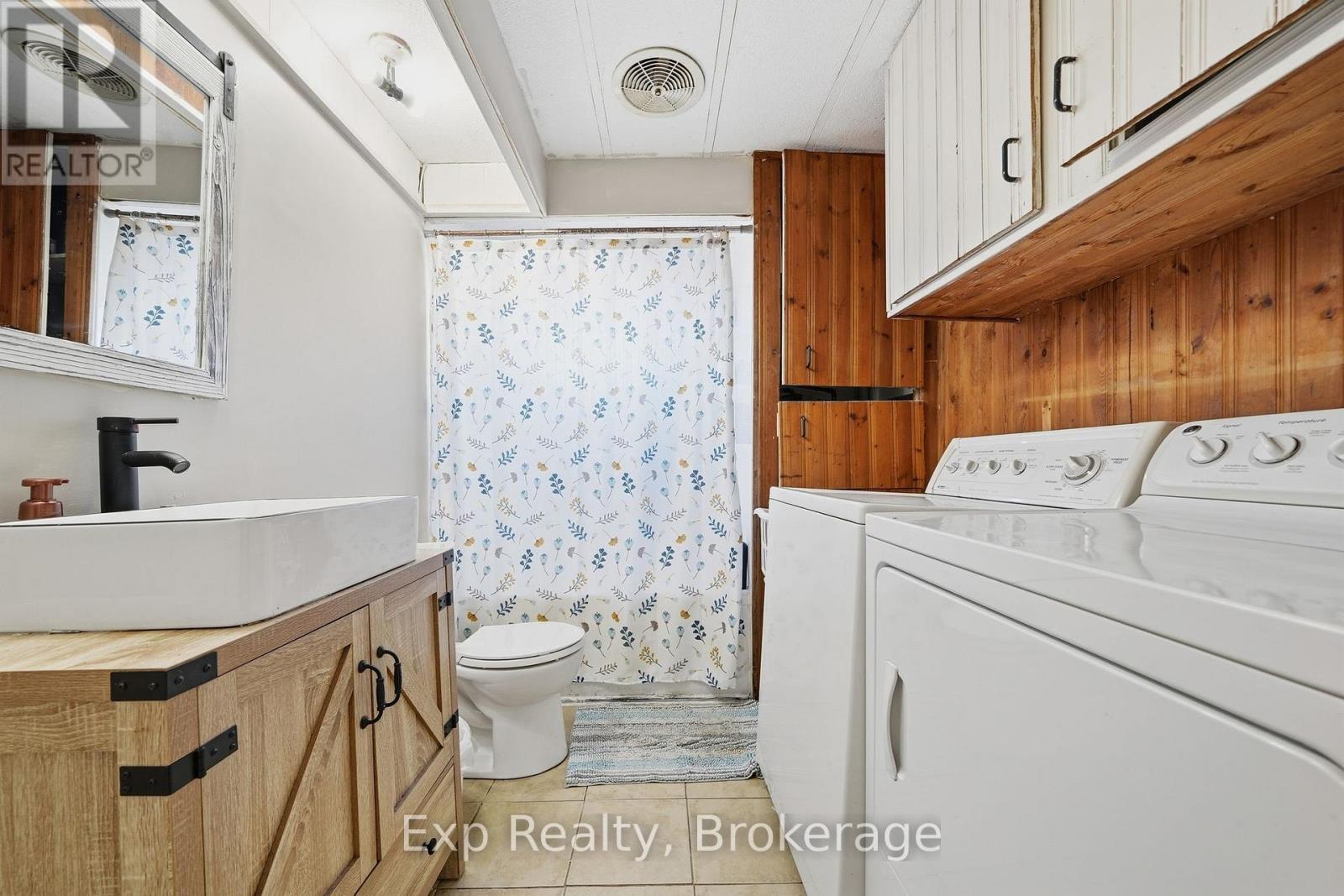 6 JUNIPER LANE - 21