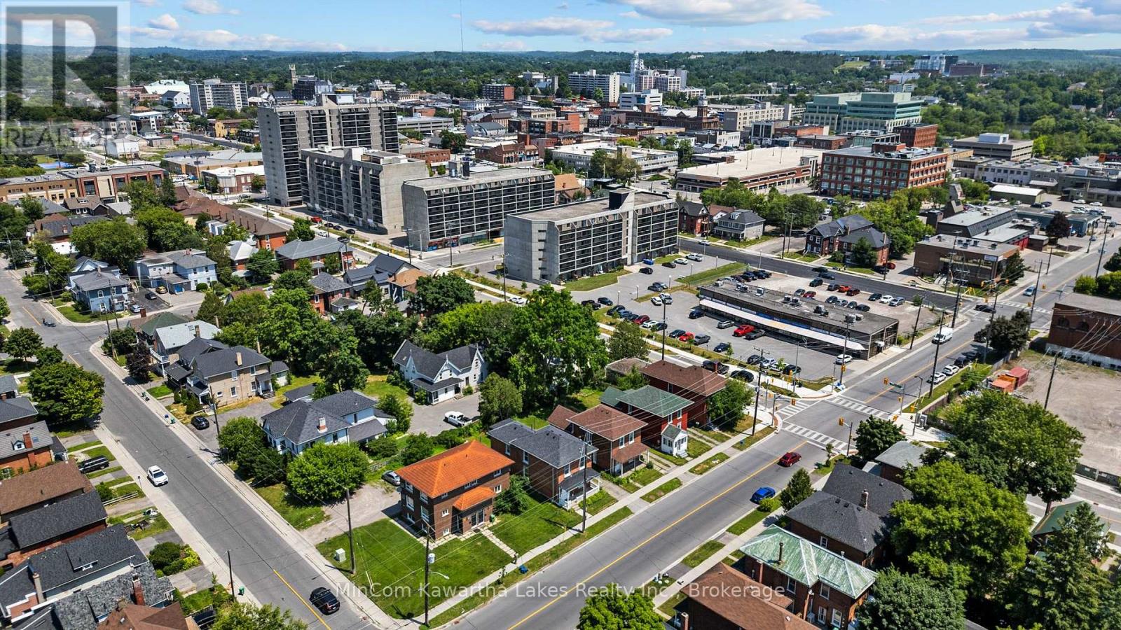 270 SHERBROOKE STREET - 34