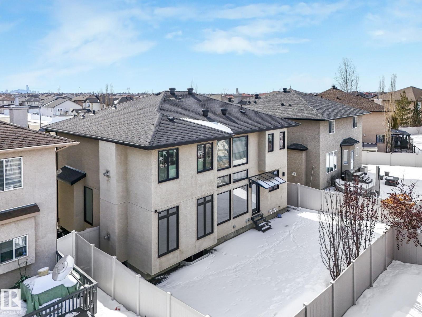 7128 169 AV NW - 44