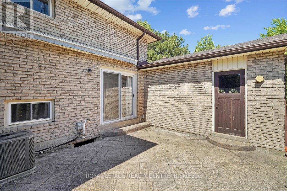 2770 COUNCIL RING ROAD - 35