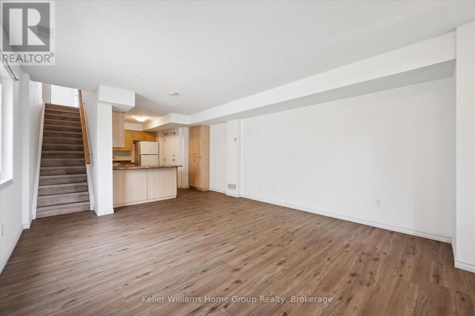 #3 35 MOUNTFORD DRIVE - 10