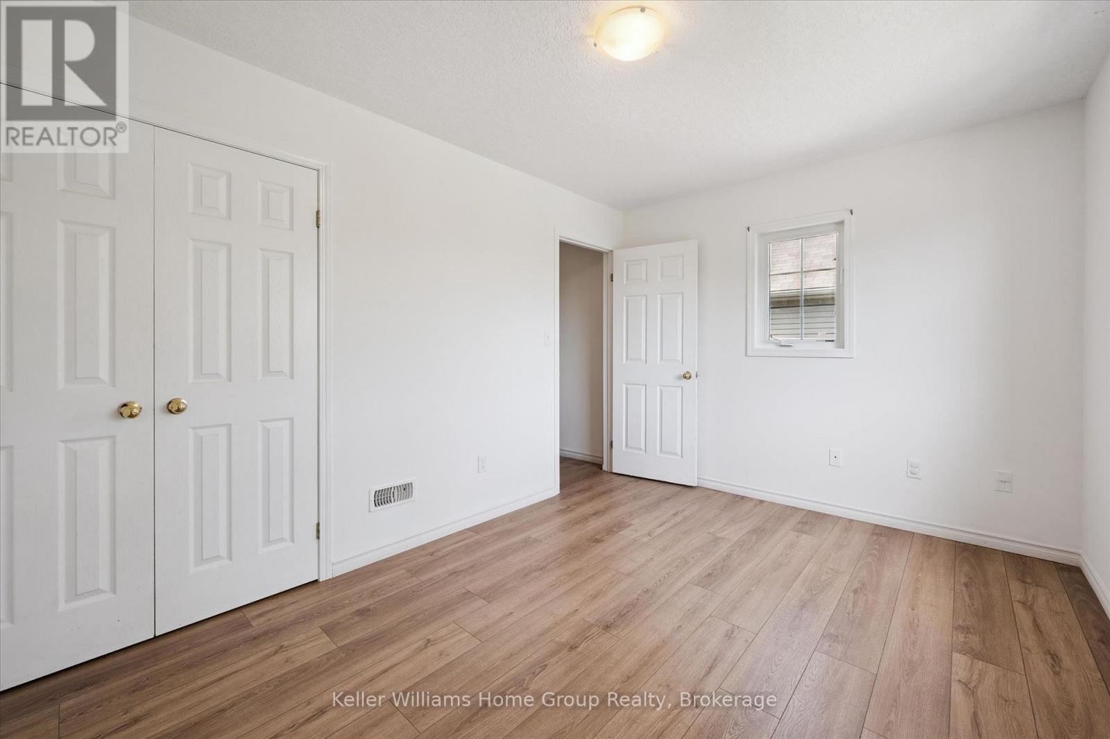 #3 35 MOUNTFORD DRIVE - 18