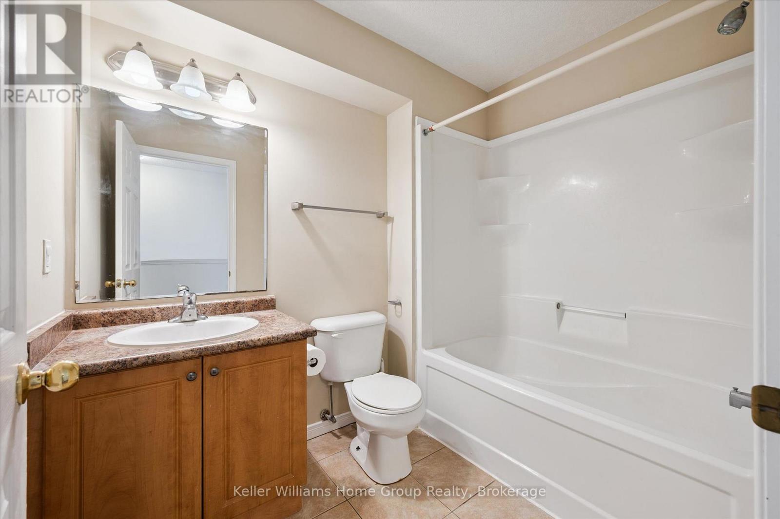 #3 35 MOUNTFORD DRIVE - 23