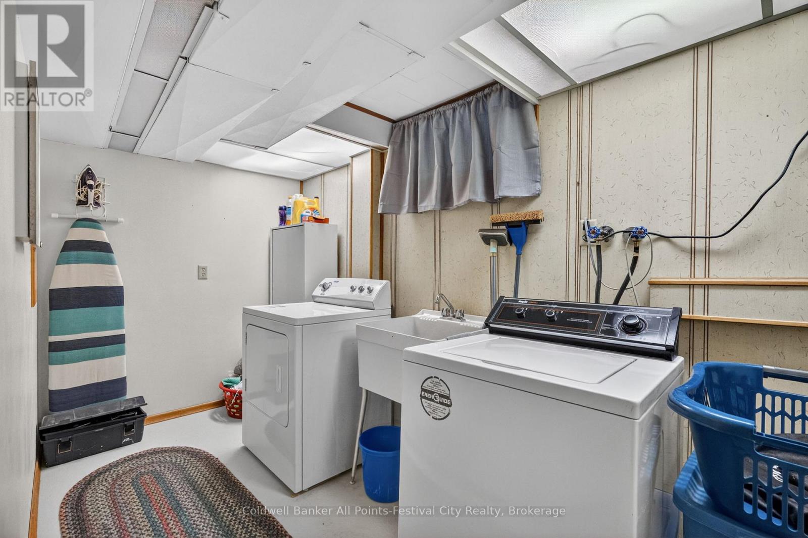 153 WARREN STREET - 29