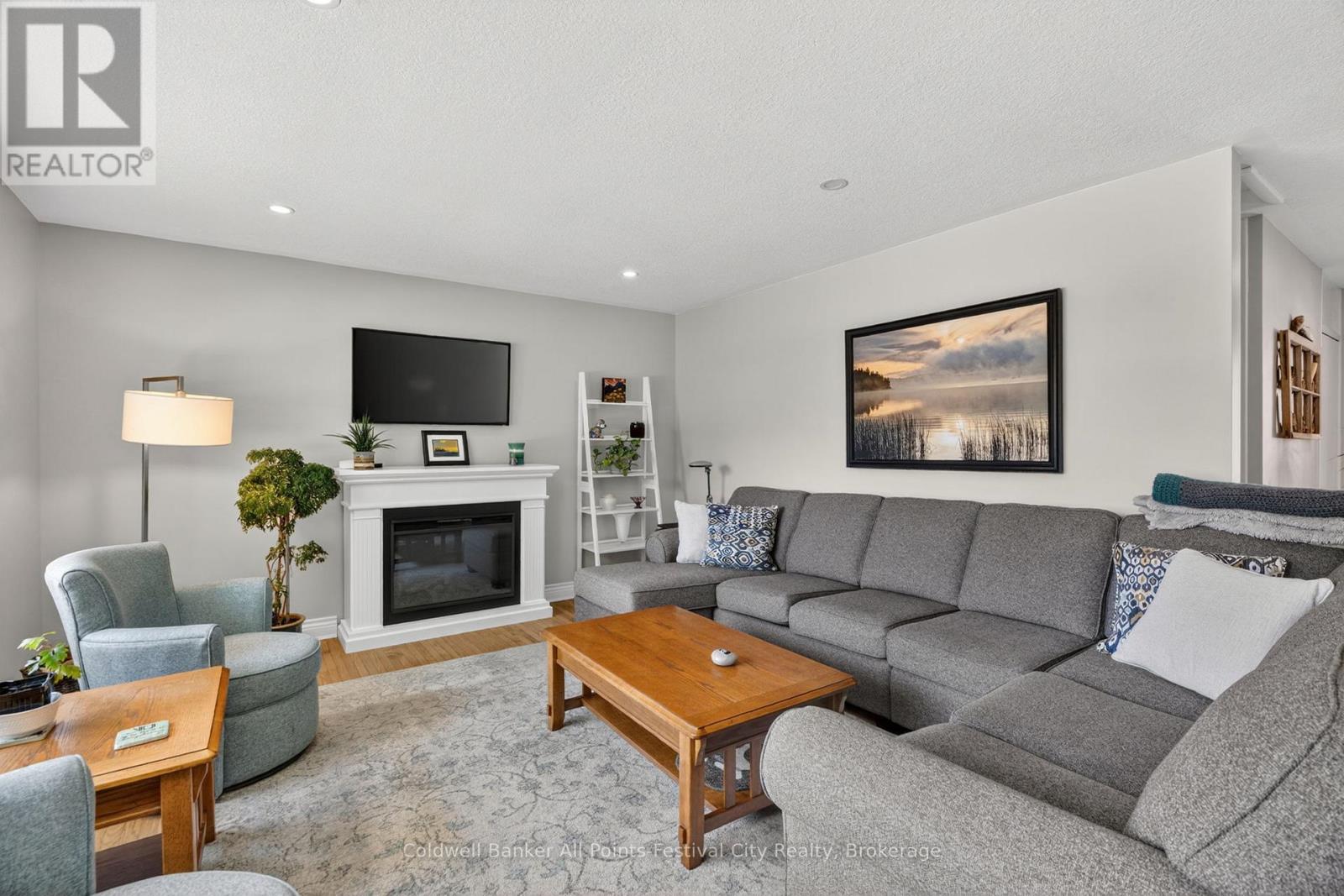 153 WARREN STREET - Image 8