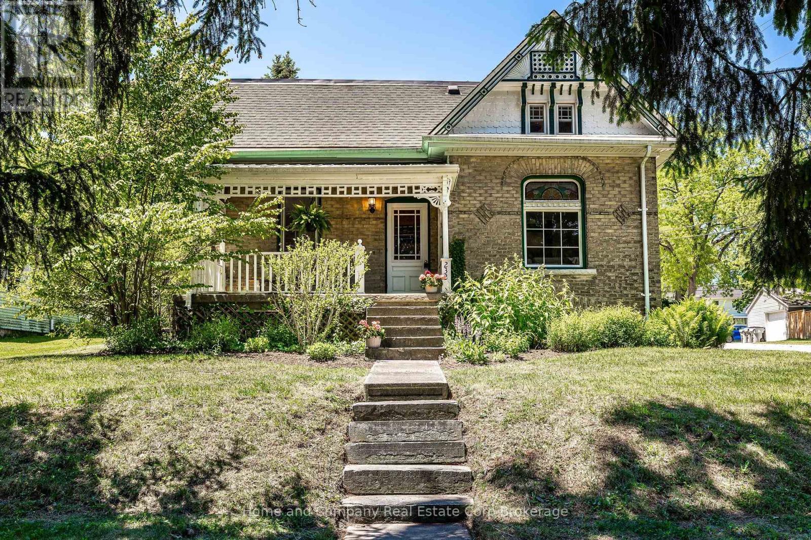 232 THOMAS STREET - 1
