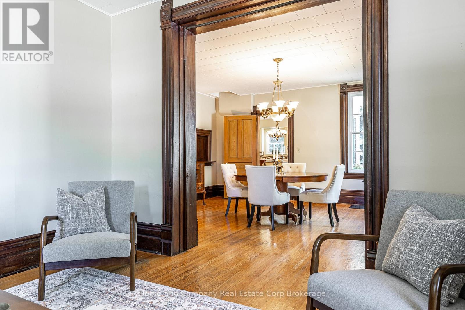 232 THOMAS STREET - 10